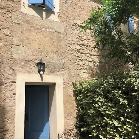 Climatise Dans Propriete Piscine Jardin Bbq Apartment